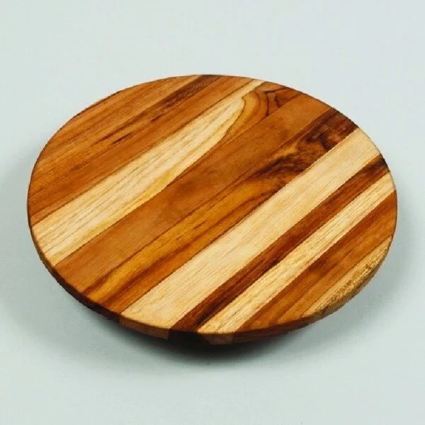 Handmade Teakwood 10-inch Round Cheese Board (Guatemala)