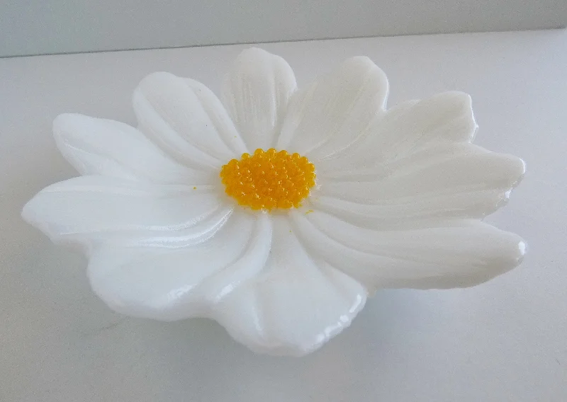 Fused Glass Daisy Dish