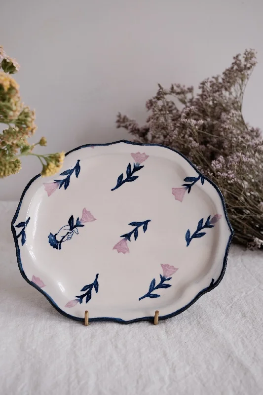 Nakagaki Tomoko Kohiki Hand Painted Flower Shaped Plate  - KP5 #1