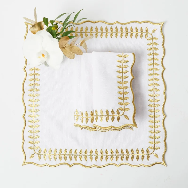 White & Gold Laurel Napkins (Set of 4)